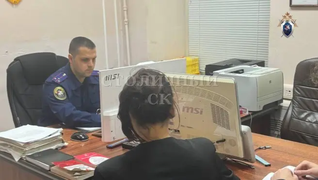 Задерживали зарплату и сдавали кабинеты кому попало? Что известно о клинике, где после операции умерла 38-летняя Юлия Бурцева