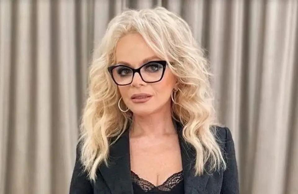 Когда это закончится? Долиной дали еще время, чтобы добровольно передать ключи Лурье