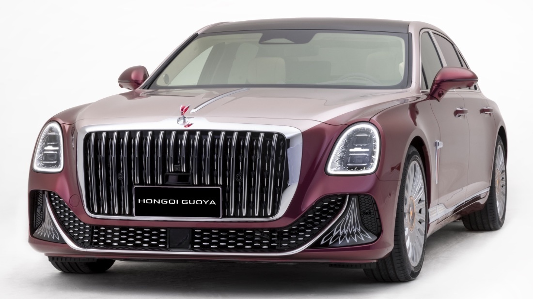 "Президентский" седан Hongqi Guoya со стеклянными перегородками внутри будут продавать в России