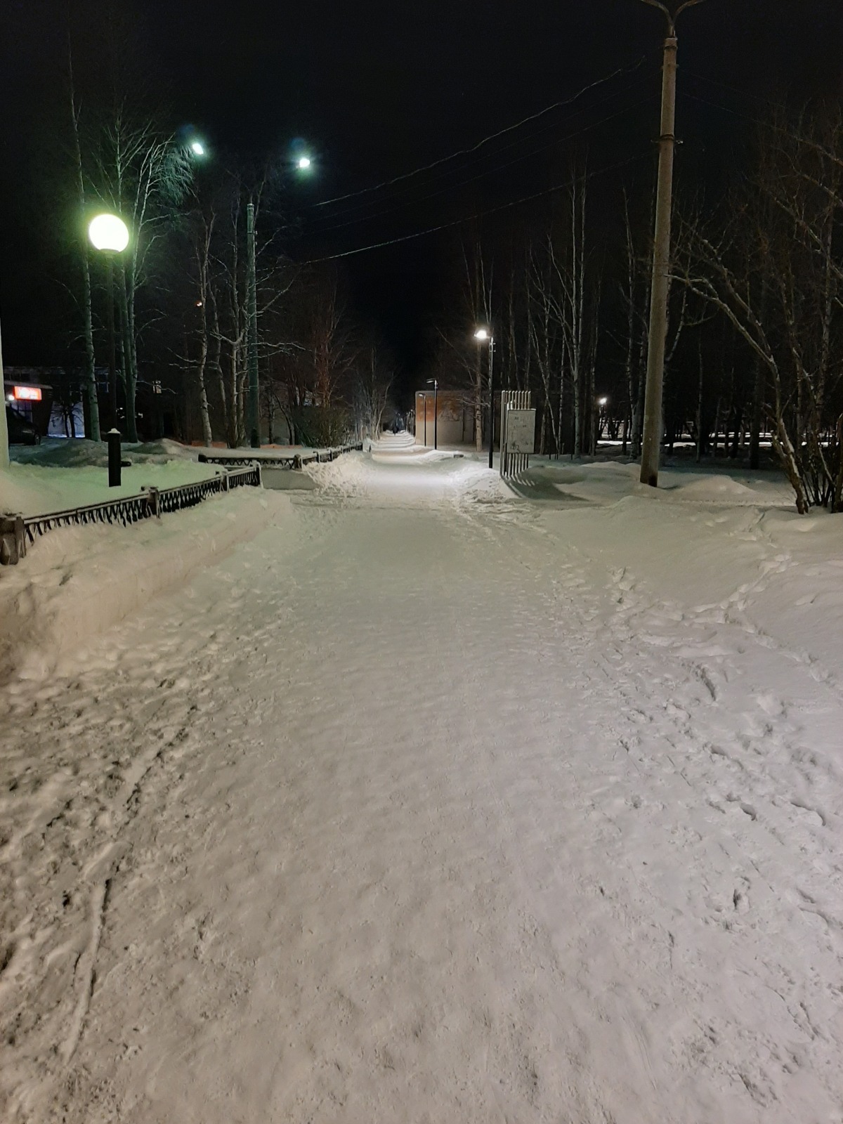 Новый мурал на острове Ягры и северные, зимние красоты: фотоотчет