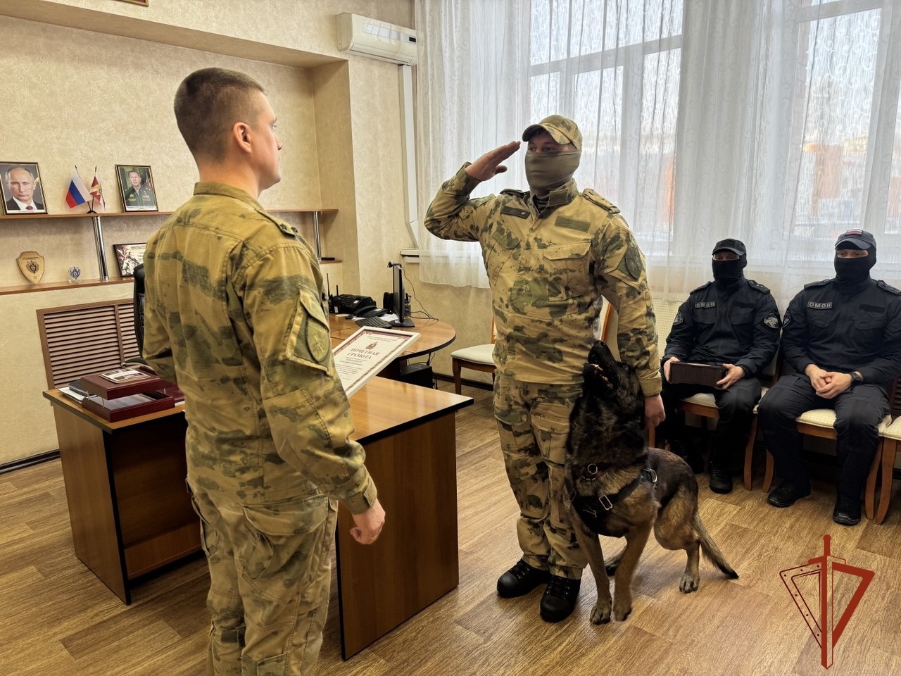 Сотрудники инженерной службы Росгвардии отмечают профессиональный праздник Сотрудники инженерной службы Росгвардии отмечают профессиональный праздник