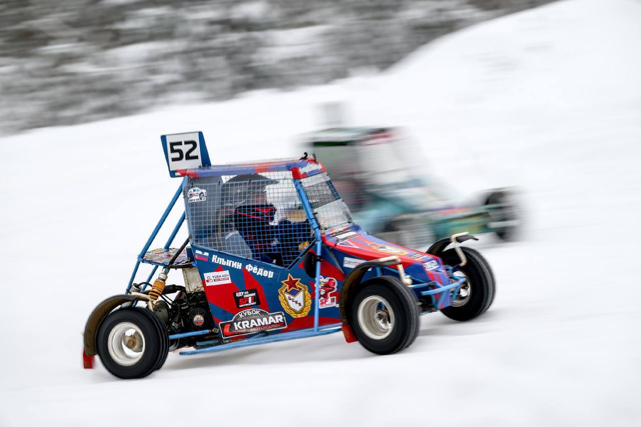 Зимний форсаж: автокросс в Мытищах