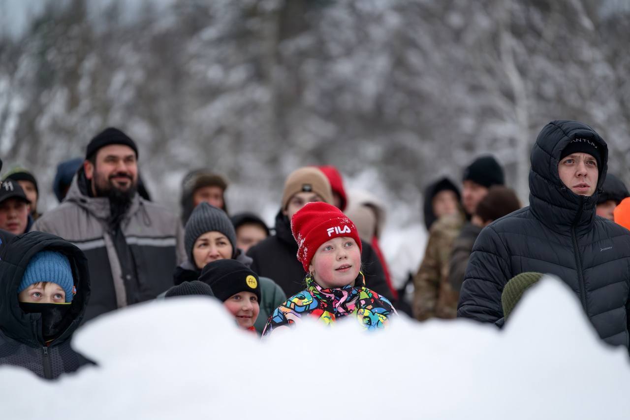 Зимний форсаж: автокросс в Мытищах