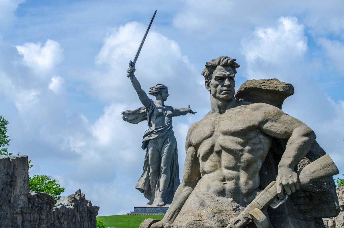 Герои Сталинграда, спасшие мир от фашизма.