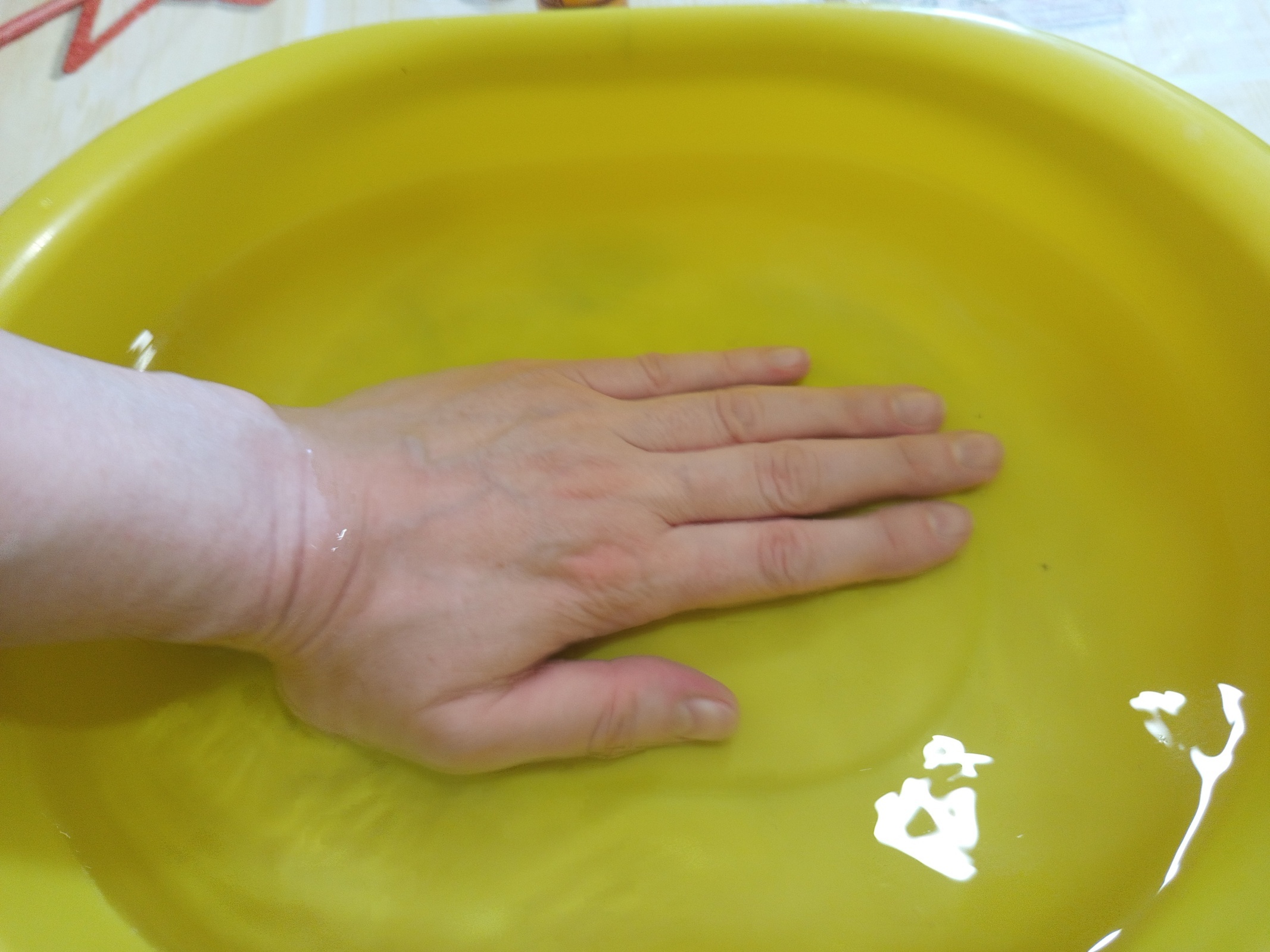 Как я ухаживаю за кожей рук в 45+ и борюсь с заусенцами и сухостью рук