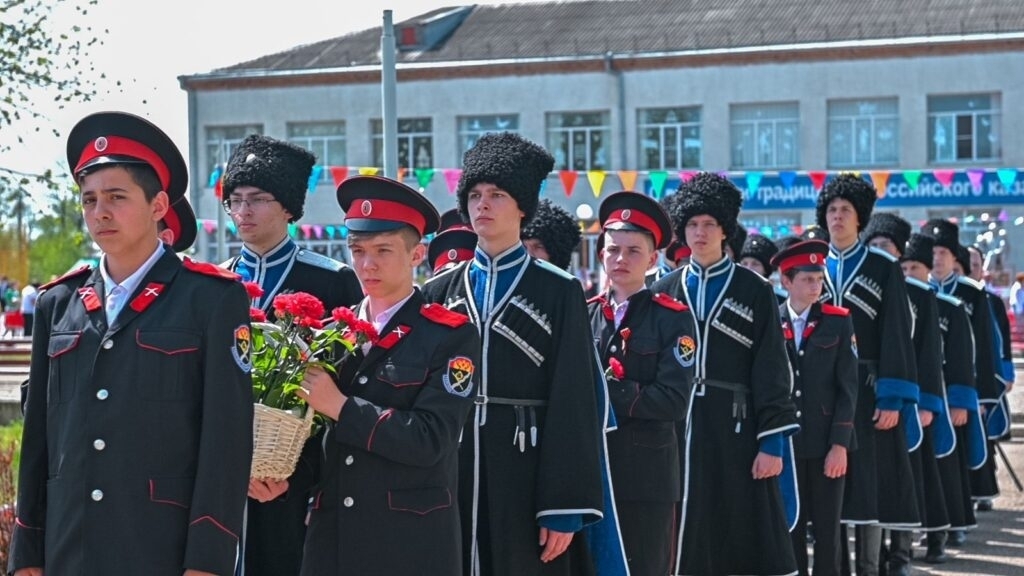 Как могли русские люди из Арча - су придумать название Расшеватская?