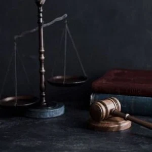 ООО "Корнилов Лигал Груп"