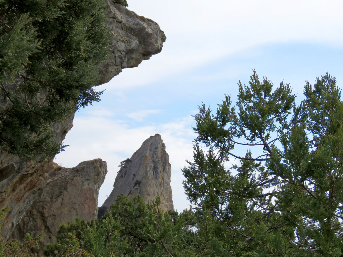 Скалы долины Ада. Новый Свет. Крым.